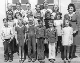 RHS-1953 Class at Young School