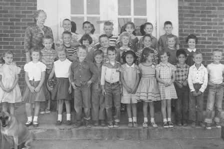 RHS-1968 1st Grade Class at Young School